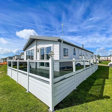 לואסטופט Stunning 6 Berth Lodge With Full Sea Views In Suffolk Ref 68007Cr מראה חיצוני תמונה