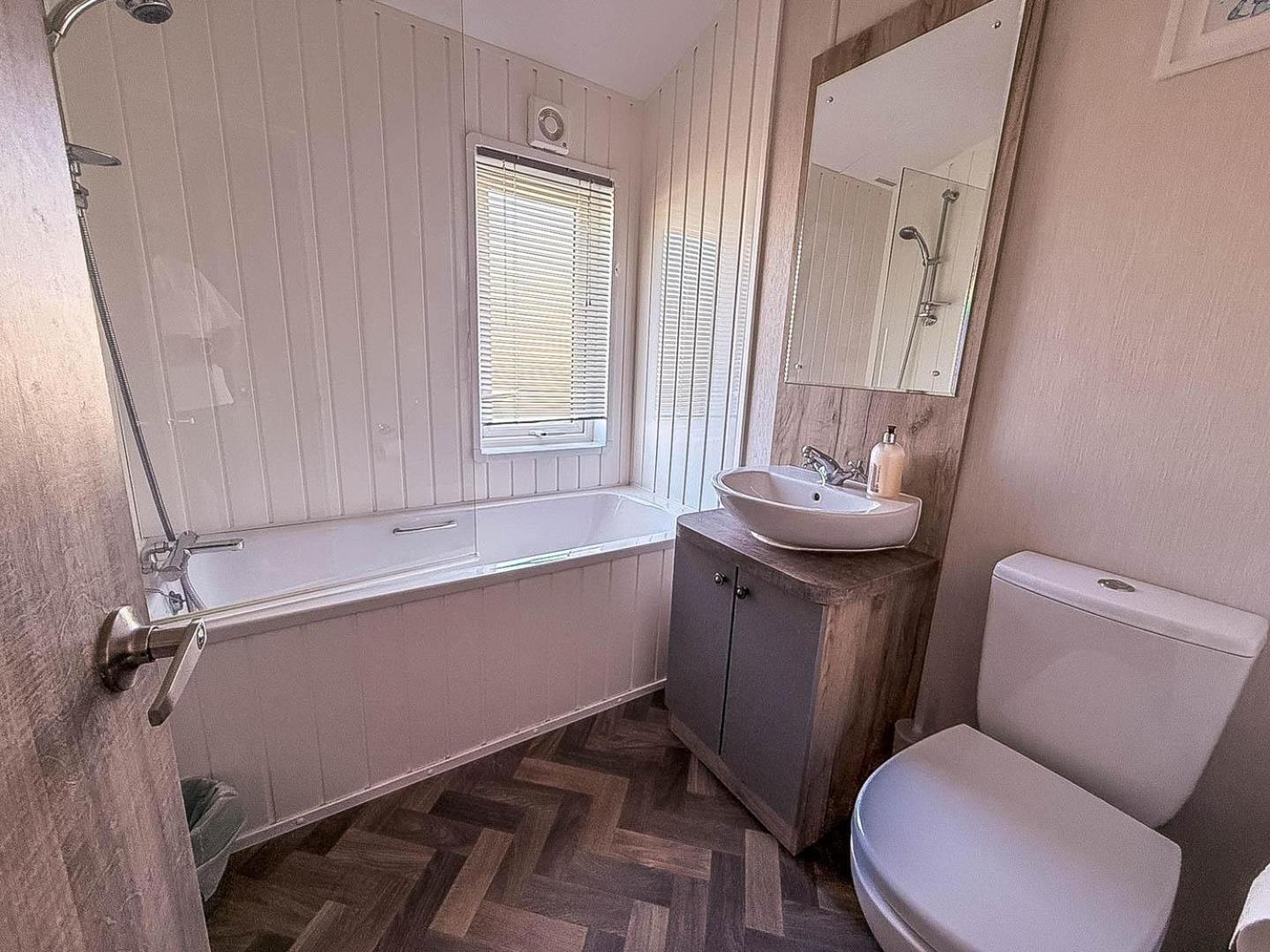 לואסטופט Stunning 6 Berth Lodge With Full Sea Views In Suffolk Ref 68007Cr מראה חיצוני תמונה